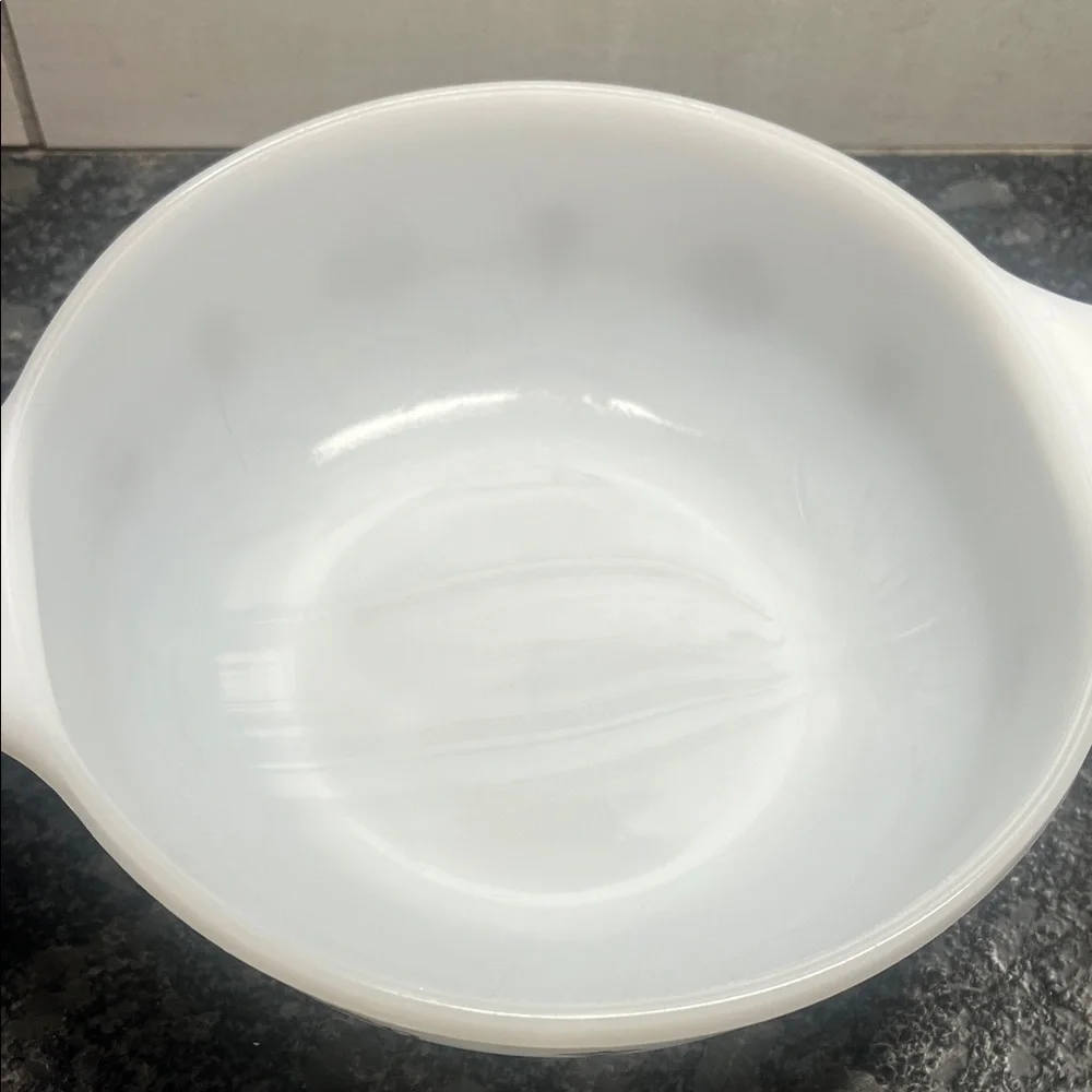 Vintage Milk Glass Casserole Dish with Lid by Glass Bake. 2qt